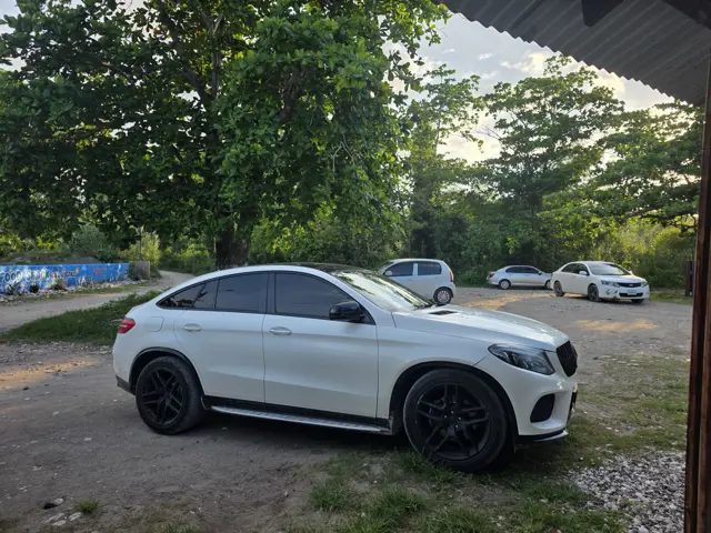 Mercedes Benz GLE 350