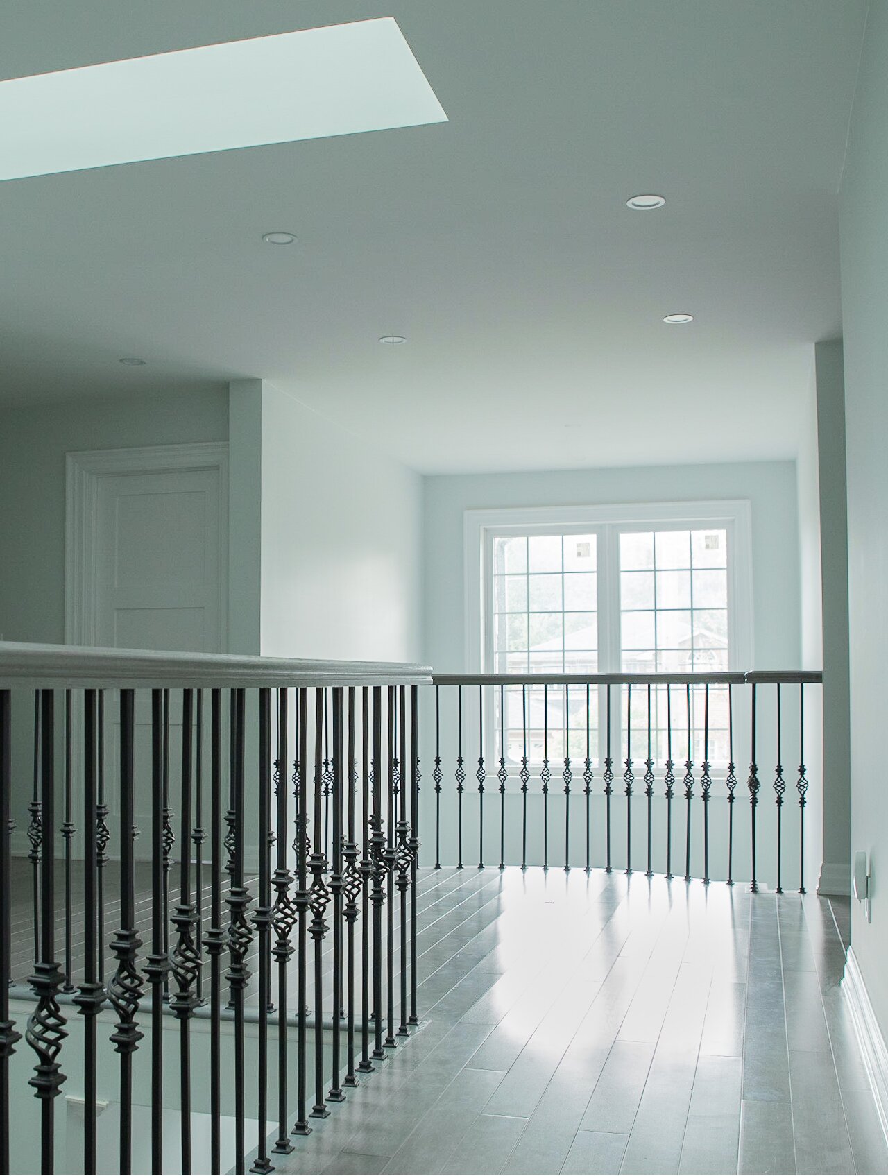 Double volume entrance.